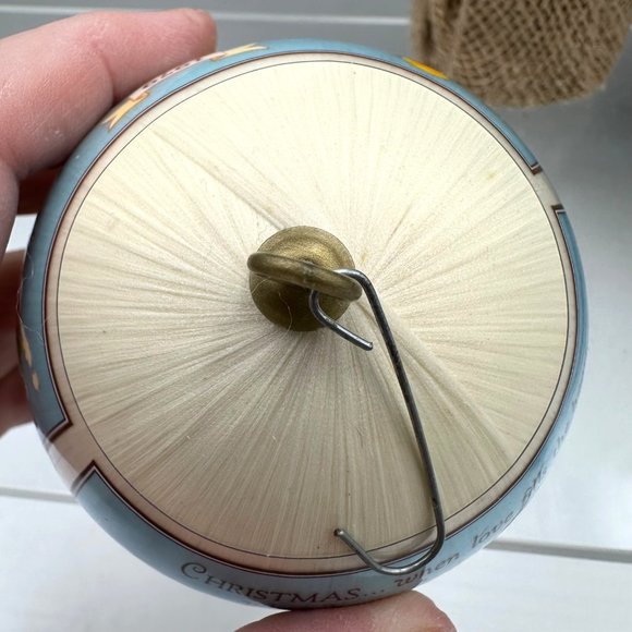 Hallmark Keepsake The Love Filled Home Ornament Unbreakable Satin Ball 1979 - Picture 5 of 7